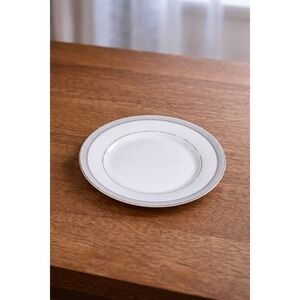 Vintage Mikasa Platinum Crown L3428 Dinner Plate 8 Inch Fine China